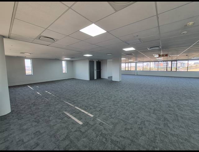 781M² OFFICE TO LET IN WOODMEAD